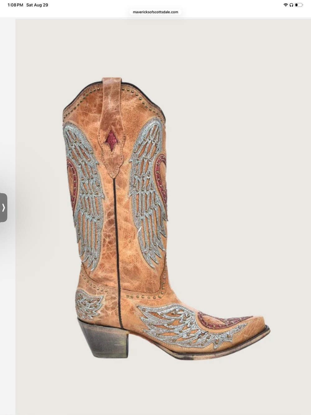 Corral hearts and cross boots 11